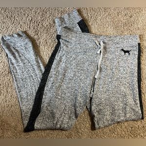 Women’s Victorias Secret PINK sweats, size Medium